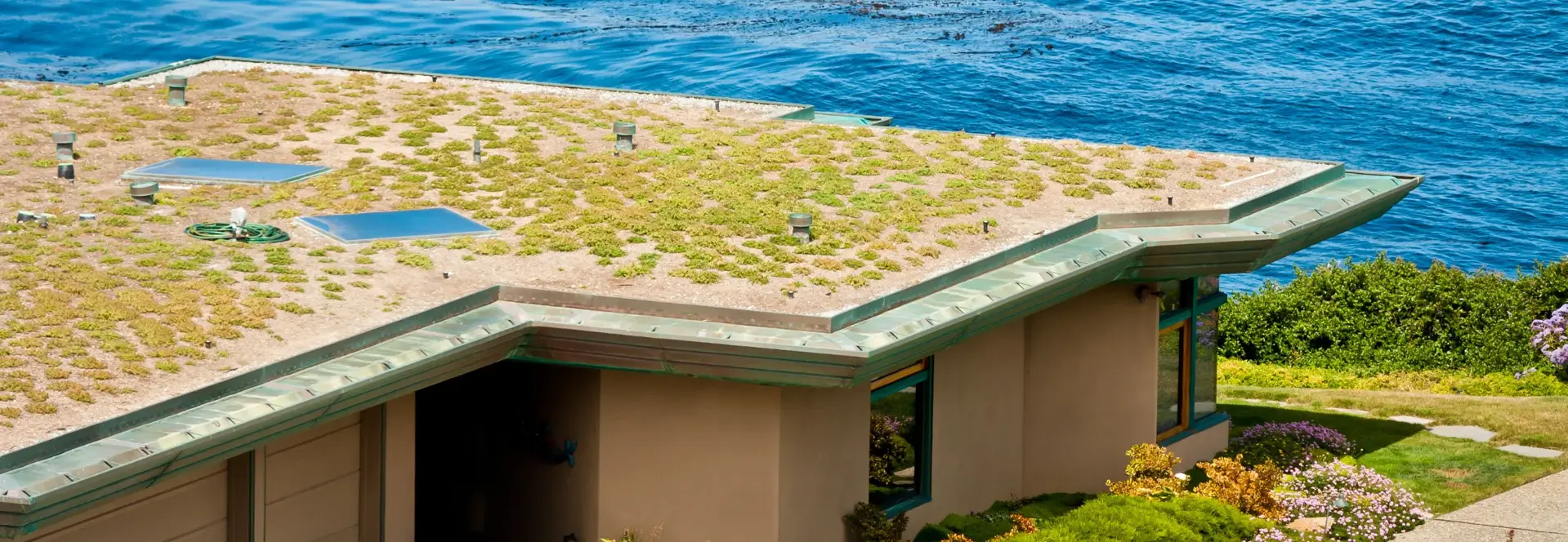 Moderné zelené strechy pre domy